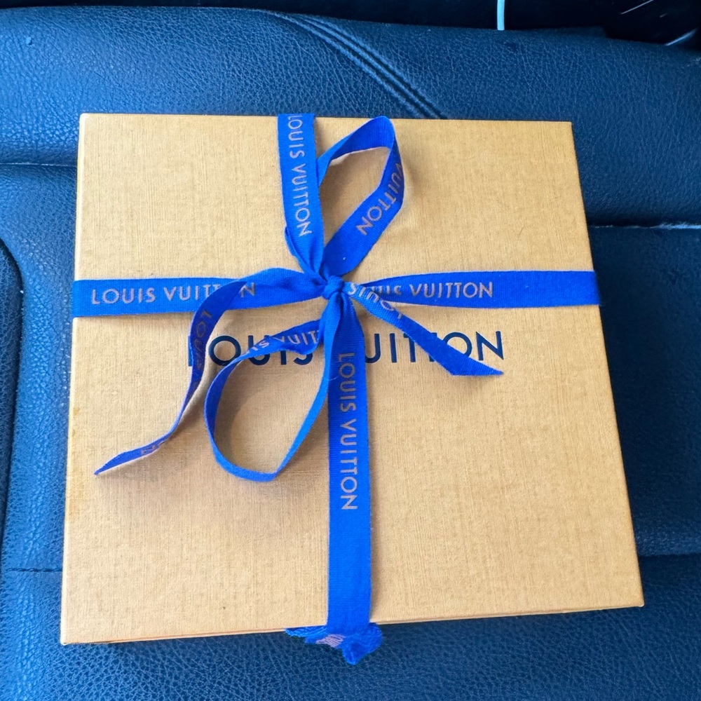 NWTS Louis Vuitton Line Reversible 40mm Belt - Picture 10 of 10